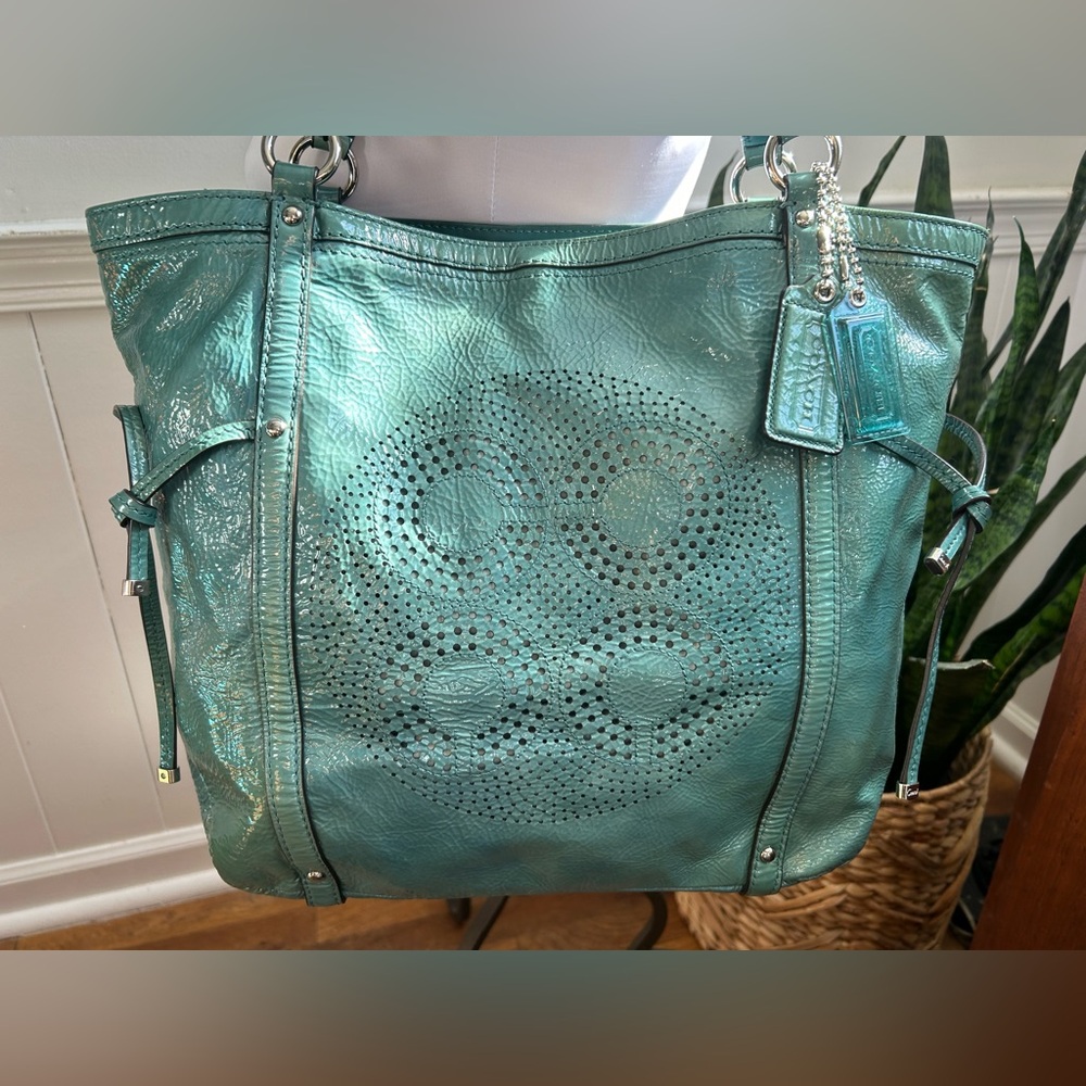 COACH Aubrey Tote Aqua Marine 2 Toned Patent Leather Shoulder Bag - Picture 3 of 14